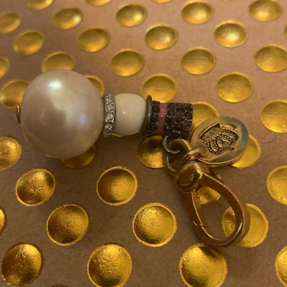 Juicy Couture Pearl Jeweled Snowman Charm! - Picture 3 of 7
